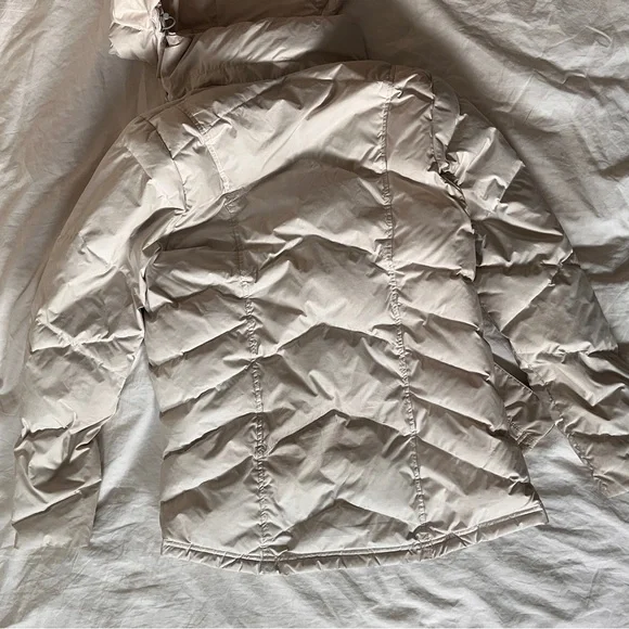 Patagonia down with it puffer jacket - Picture 6 of 12